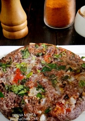 A picture of Ragi Uttapam.