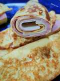 Crêpes rellenos de jamón york, mortadela y queso