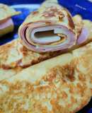 Crêpes rellenos de jamón york, mortadela y queso