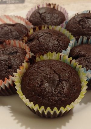 Áfonyás csokis muffin recept fotója