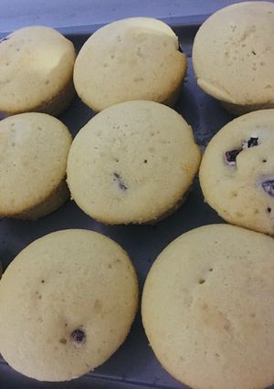 Una foto de Cupcakes de limón y granada