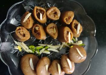 Easiest Way to Cook Perfect Kaju Peanut RollKaju peanut peda