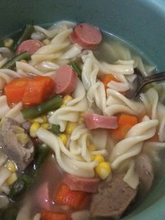 Foto resep Sop Macaroni Sosis Bakso Sayur