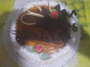 Una foto de tarta royal
