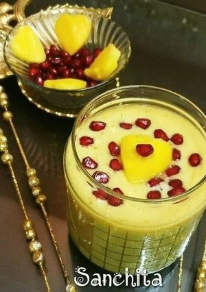 A picture of Wood Apple Smoothie with honey, Oats and coconut.