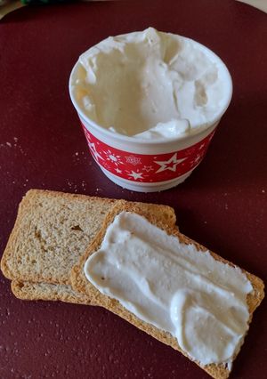 Una foto de Queso untable natural de kéfir
