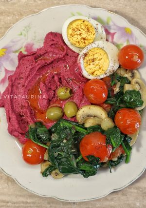 Foto resep Hummus and Veggies 😋👍