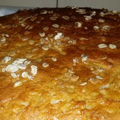A picture of Honey oats bread.