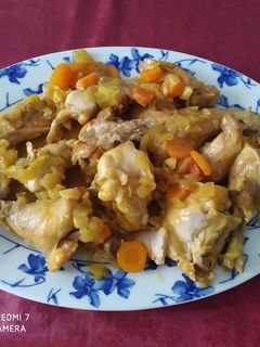 Una foto de Conejo en salsa