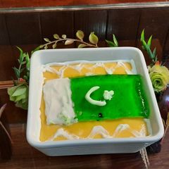 A picture of Independence day jelly custard.