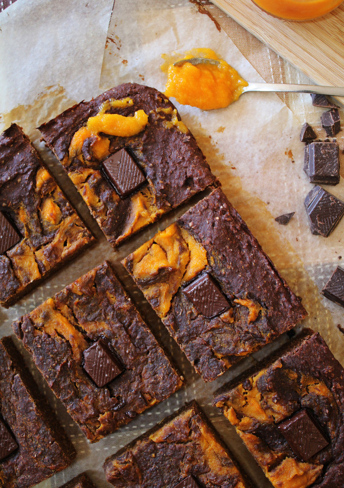 Una foto de Brownie Vegano de calabaza