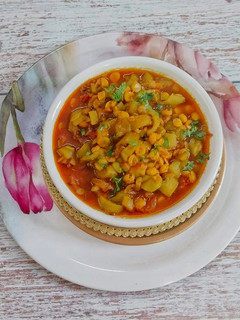 तोरई चना दाल सब्जी (Ridge gourd and gram dal vegetable) रेसिपी मुख्य फोटो