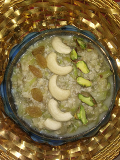 लौकी की खीर (Lauki ki kheer recipe in Hindi) रेसिपी मुख्य फोटो