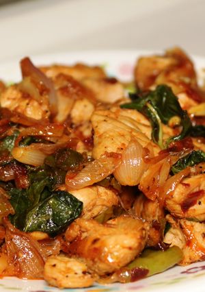 A picture of Basil chicken- quick and yum.