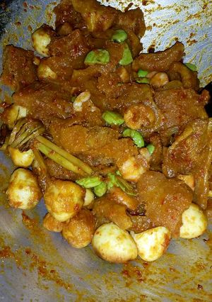 Foto resep Sambalado Krecek Telor Puyuh Udang Mix Pete.. eiiyy