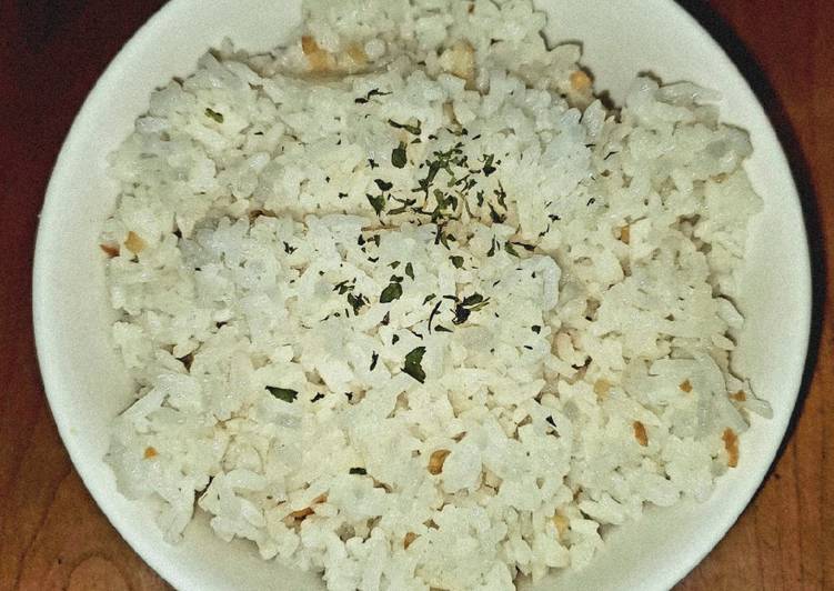 Sinangag – Filipino Garlic Fried Rice