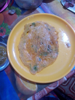 காலை உணவு. பொருள். தக்காளி. தக்காளி தோசை (Thakkali dosai recipe in tamil) செய்முறை முக்கிய புகைப்படம்