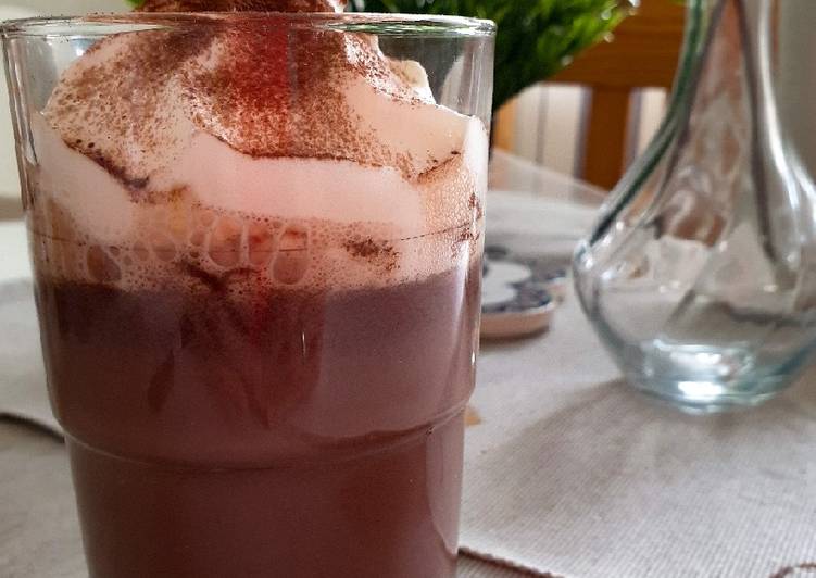 Resep Italian rich and creamy hot chocolate yang Enak Banget