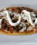 Huarache con carne y rajas de poblano
