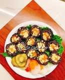 Cơm lứt cuộn rong biển