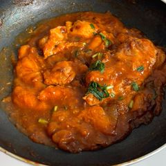 A picture of Apricot Chicken.