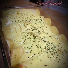 A picture of Chicken Cordon Bleu Crepes.
