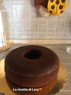 Foto di Ciambella soffice panna e cioccolato