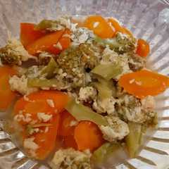 รูปของ Menu Diet 16 Wortel Brokoli Telur sekalian utk mpasi baby AL 1+