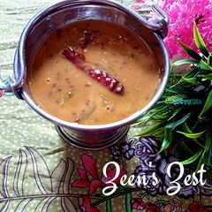A picture of Methi and Soya Khatti Daal.