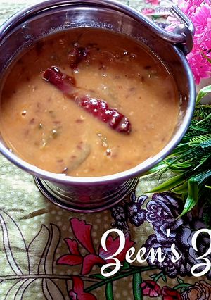 A picture of Methi and Soya Khatti Daal.