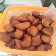 A picture of Sweet mandazi.