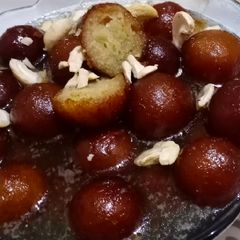 Khoya gulab jamun A picture of Khoya gulab jamun.