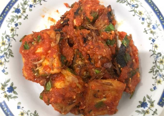 Pindang Tahu Balado