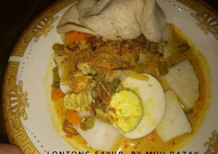 Lontong sayur