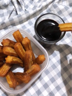 Foto resep Churros & Chocolate Sauce