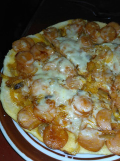 Foto resep Pizza teflon anti gagal. Chicken sausage and mushroom cheese