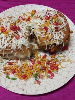 ચીઝ બટર દાબેલી (Cheese Butter Dabeli Recipe In Gujarati) રેસીપી મુખ્ય ફોટો
