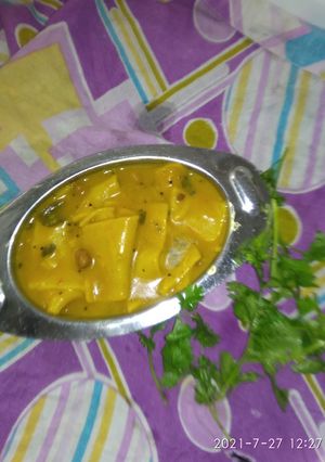 દાળ ઢોકળી (Dal Dhokli Recipe In Gujarati) રેસીપી મુખ્ય ફોટો