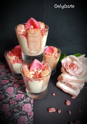 Une photo de Tiramisu à la Rose