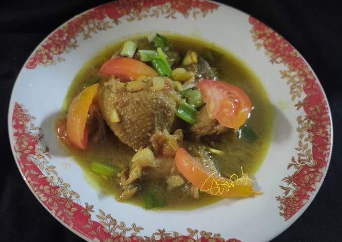 Resep Ayam Bumbu Kuning Wangi Anti Gagal