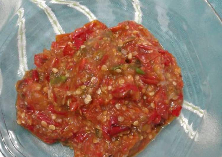 Resep Sambal goreng tomat oleh Erna Kholifah - Cookpad