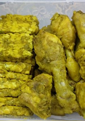 Foto resep Ayam Ungkep + Tempe Tahu