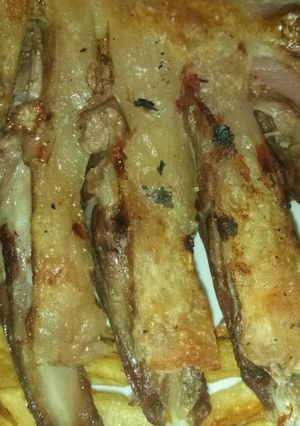صورة لوصفة ضلوع 🥓🥩 في الفرن مع فريت 🍟😍