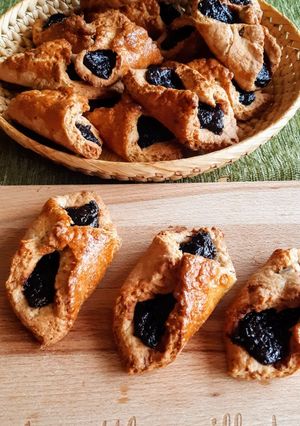 Szilvalekváros - tepertős papucs recept fotója