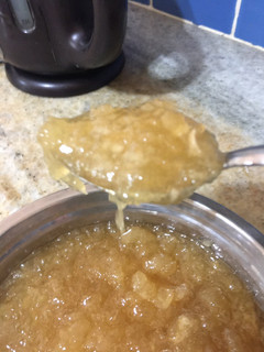 Una foto de Mermelada de pomelo bco