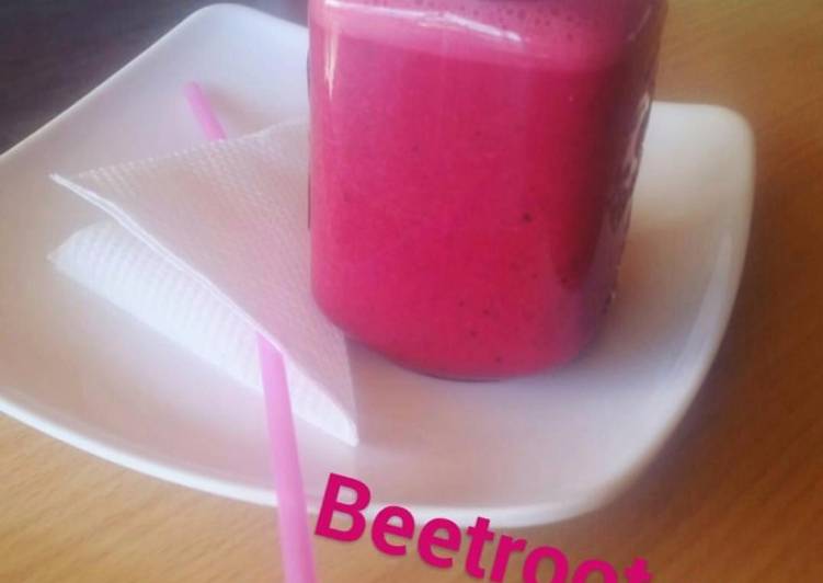 Beetroot and Mango Smoothie