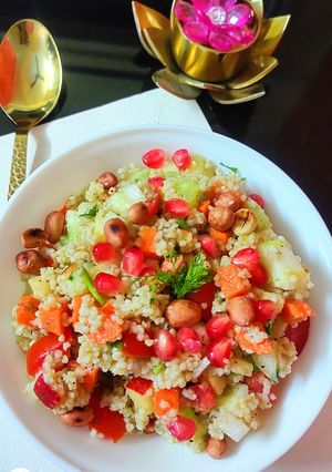 A picture of Foxtail Salad Bowl.