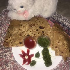 A picture of Aloo parhata.
