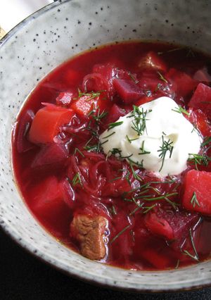 A picture of Easy Borscht.