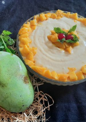 A picture of Mango shrikhand.